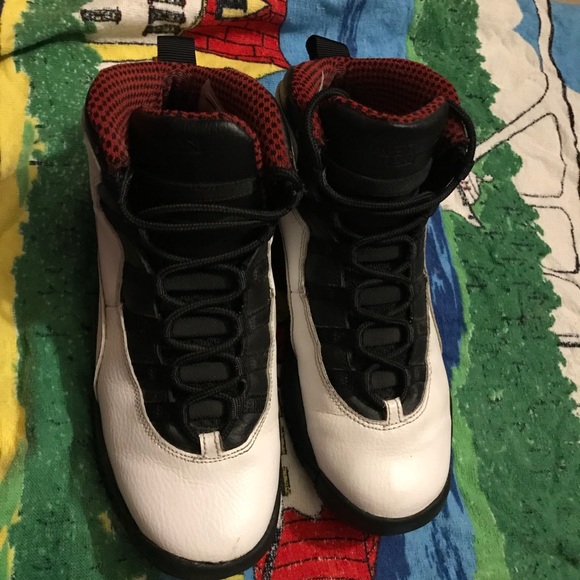Air Jordan “Chicago 10s” - Picture 4 of 4